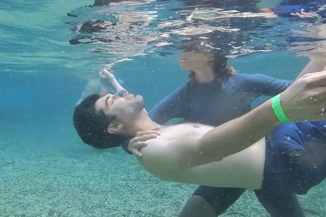 Janzu Aquatic Massage Therapy - The Bacalar setting and possible cenote visit