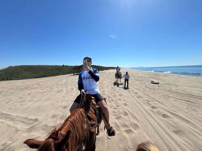 Jungle and beach horseback ride + lunch + mezcal - A Ranch Ride With More Than a Beach View