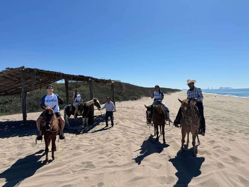 Jungle and beach horseback ride + lunch + mezcal - Ninety Minutes From Jungle Trails to the Beach