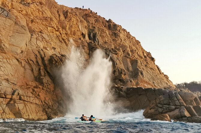Kayak Huatulco Sunrise - Launching at Playa La Entrega