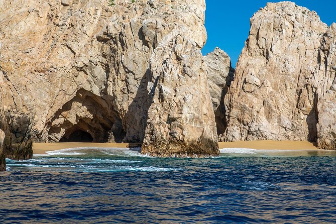 Land’s End Experience – Arch, Beaches & Marine Life - Lover’s Beach, Pelican Beach, and El Balconcito