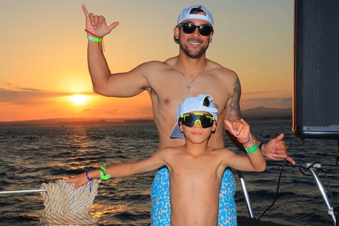 Los Cabos Catamaran Cruise with Open Bar & Light Snack - Meeting at Luxury Avenue Los Cabos