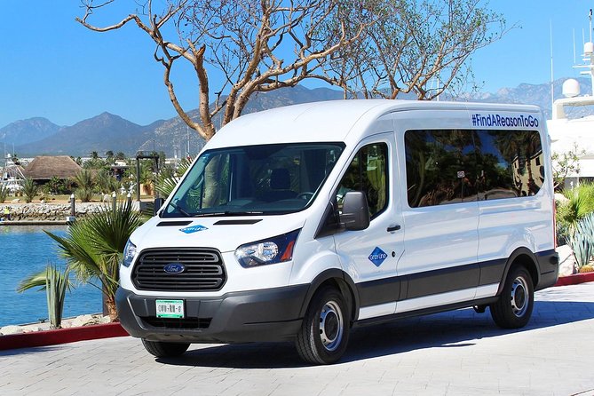 Los Cabos Shuttle Airport Roundtrip Transfers - Staff, drivers, and the human side of the service