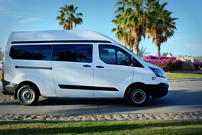 Los Cabos Shuttle Airport Roundtrip Transfers - Who should book this shared transfer?