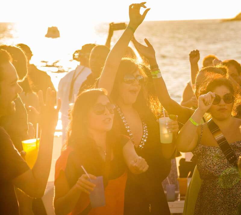 Los Cabos: Sunset Fajitas Dinner Cruise on Cabo Escape - Open bar, music, and the party atmosphere