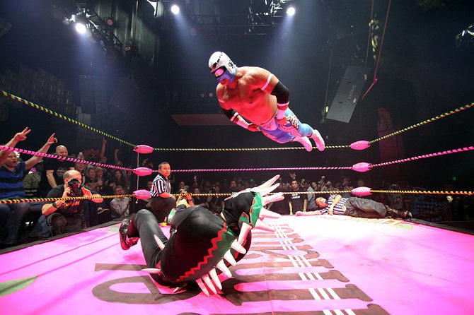 Lucha Libre Tickets & Tacos & Beer & Mezcal - BEST NIGHT EVER! - Why Lucha Libre works so well for a night out