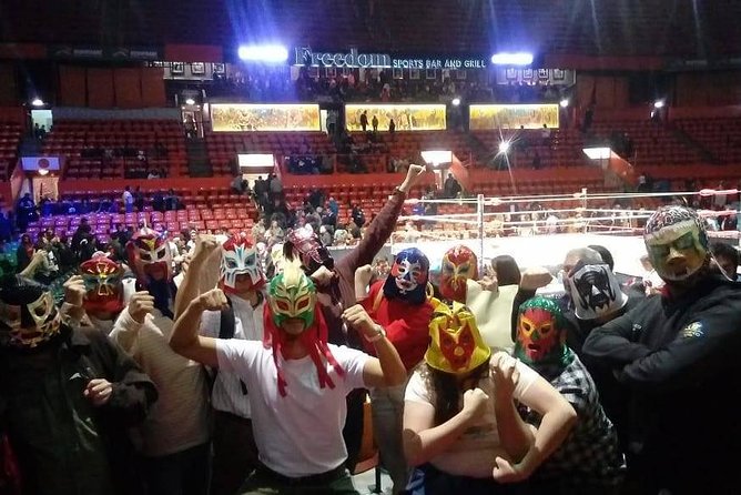 Lucha Libre Tour and Mezcal Tasting in Mexico City - Walking from Barrio Alameda to Arena México