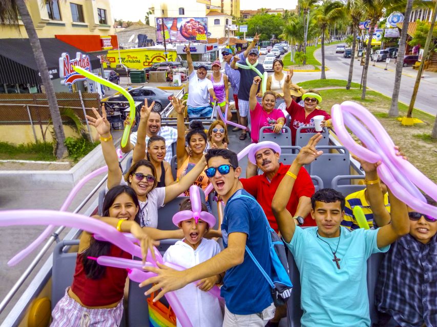 Mazatlán: Double-Decker Bus, Cliff Diving & Walking Tour - Guides can make or break the experience