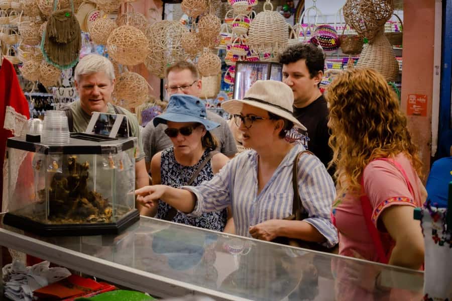 Mérida: Food tour of typical Yucatecan cuisine. - Three food stops and plenty to taste