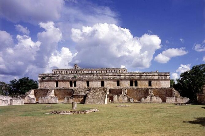 Merida : Guided tour of Uxmal, Kabah and Cenote with Lunch - How the bilingual guiding affects your experience