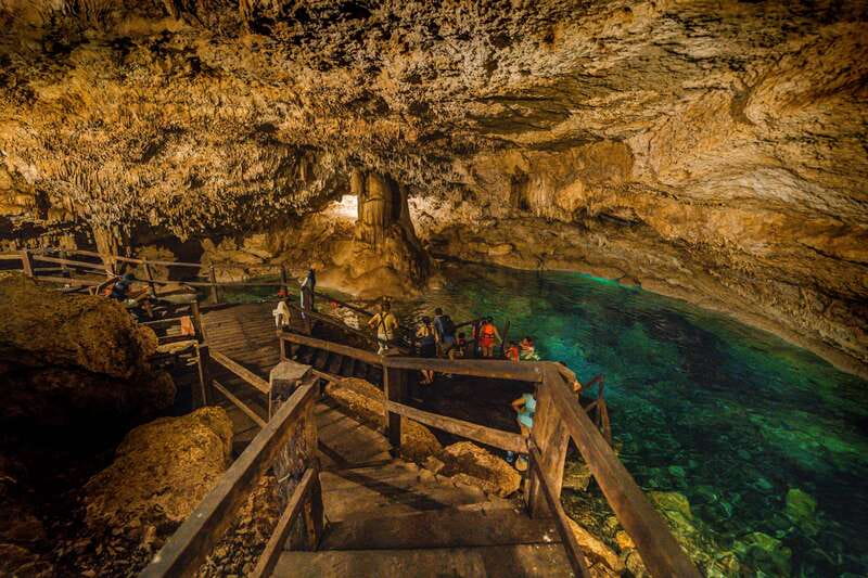 Merida: Hacienda Sotuta de Peon w/ Cenote & Henequen Tour - The Mayan house adds local context