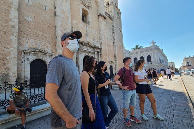 Merida Street Food Walking Tour - Seasonal fruit and Yucatecan flavors