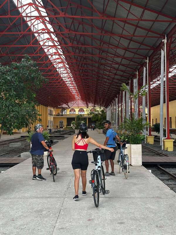 Mérida: The E-bike tour with history and culture - Why an e-bike is a smart way to see Mérida