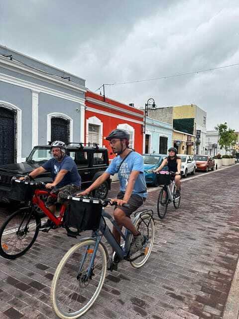 Mérida: The E-bike tour with history and culture - Southern Mérida and the cobblestone return