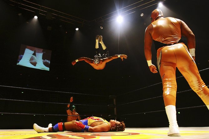Mexican Wrestling: Experience Lucha Libre in Mexico City - Arena México, the heart of the evening