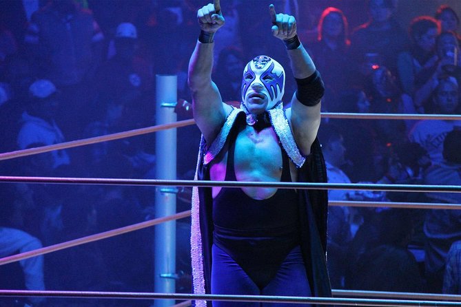 Mexican Wrestling: Experience Lucha Libre in Mexico City - Put on the mask and join the theater