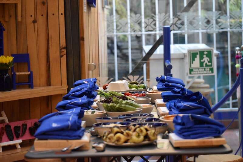 Mexico City: Authentic Mexican Cooking Class & Market Tour - What makes this Mexico City food experience special