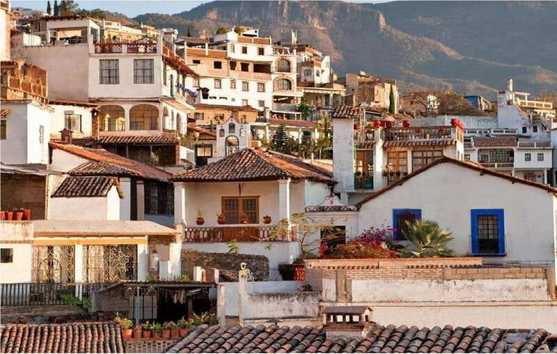 Mexico City: Cacahuamilpa Caves and Taxco Small-Group Tour - The guide can shape the whole day