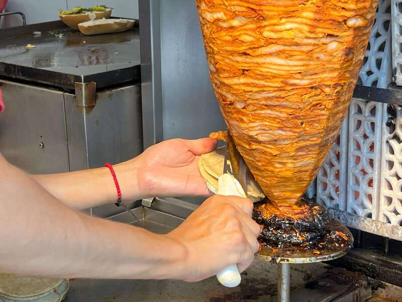 Mexico City: Coyoacan Tacos Food Tour & Optional Frida Kahlo - Taco al pastor, fresh from the spit