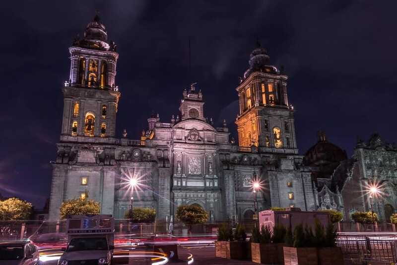 Mexico City: Double Decker Bus Night Tour - Roma, Condesa, Juarez Avenue, and Zona Rosa