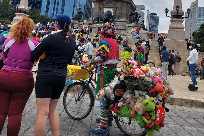 Mexico City E-Bike Tour with a taco and churros stop - Polanco brings the taco stop