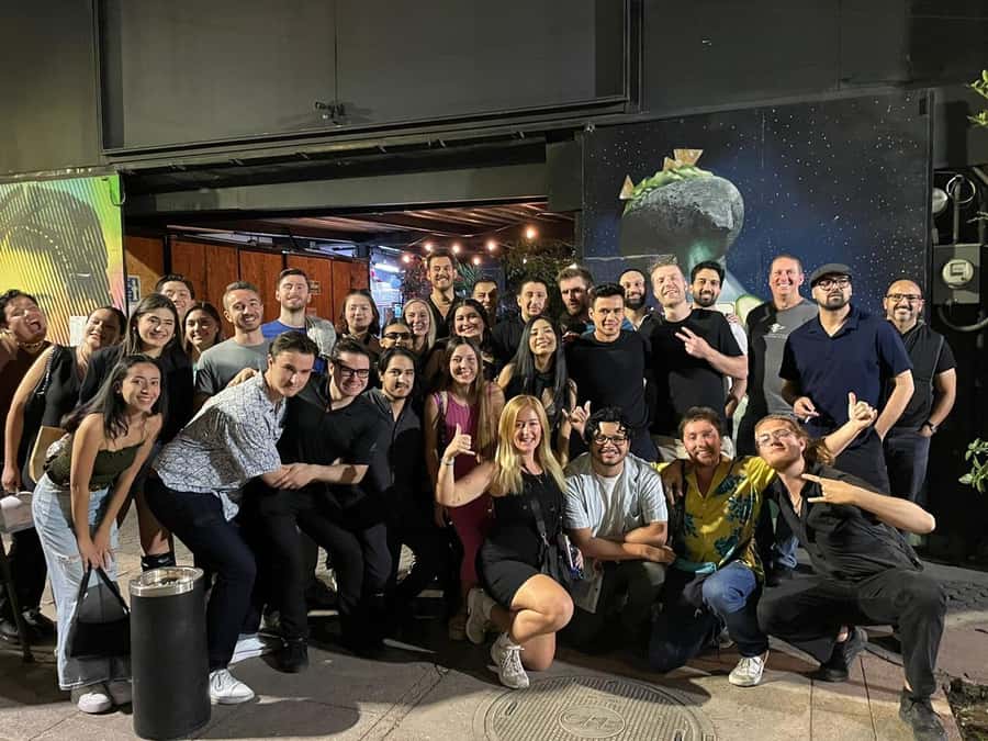 Mexico City: Guided Pub Crawl with Party Games - Walking through Roma Norte