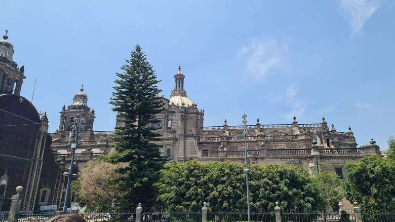 Mexico City: Historical walking tour of Tenochtitlan - San Francisco and the layered colonial center