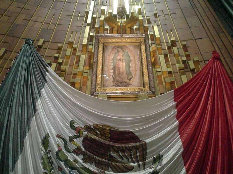 Mexico City: Teotihuacan, Tlatelolco & Basilica of Guadalupe - A craft stop and tequila tasting break up the drive