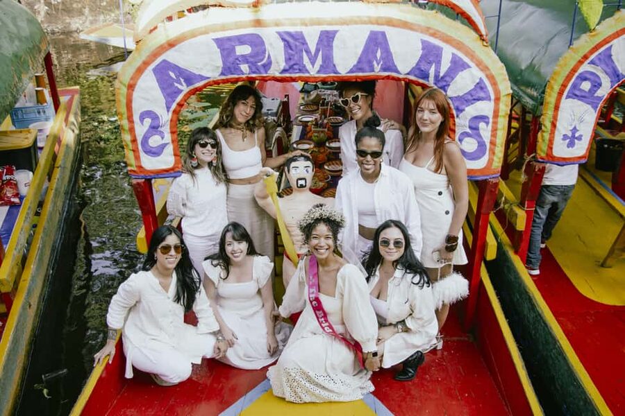 Mexico City: Xochimilco Boat with Guacamole & Premium Drinks - Who will enjoy this most