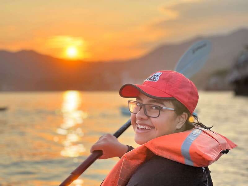 Mismaloya: Los Arcos Bioluminescent Waters Kayak & Cave Tour - Who should book this Los Arcos tour