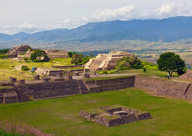 Monte Alban - Full Day Guided Tour with or without Food - Oaxaca - Why Monte Albán works best as a morning visit