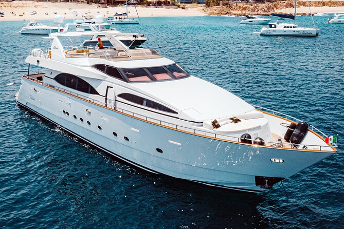 Number Juan 100ft Yacht Azimut Rental - Swimming and water toys off the yacht