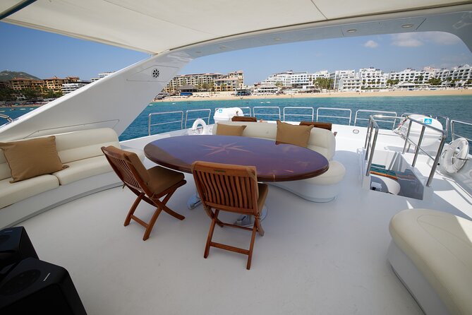 Number Juan 100ft Yacht Azimut Rental - Who will get the most from this charter?