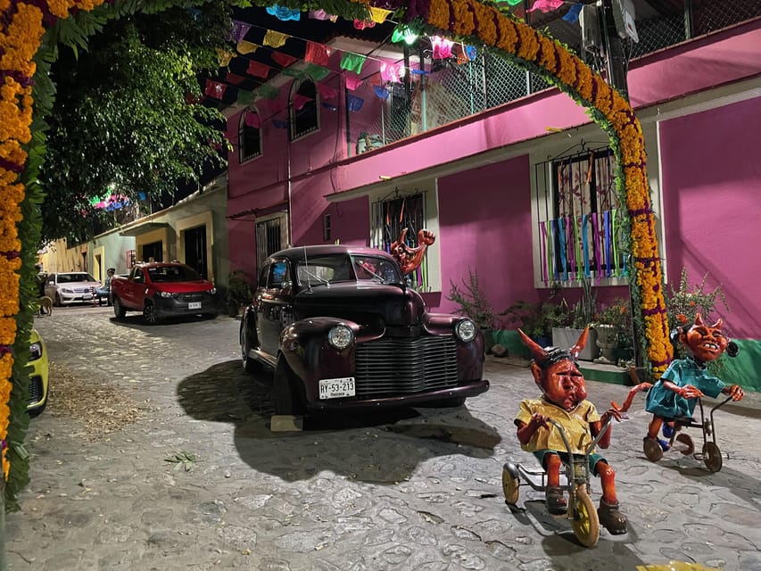 Oaxaca: Day of the Dead Evening Walking Tour with Dinner - Key points to know before booking