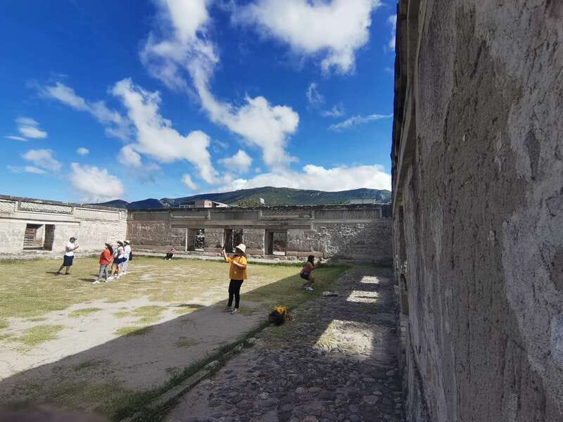 Oaxaca: Full Day Guided Tour on the Hierve el Agua Route - Mitla and its exact Zapotec stone patterns