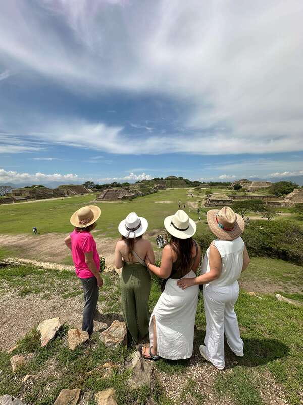Oaxaca: Monte Albán, Hierve el agua, Mezcal and Teotitlán - My call: a strong choice for a first Oaxaca outing