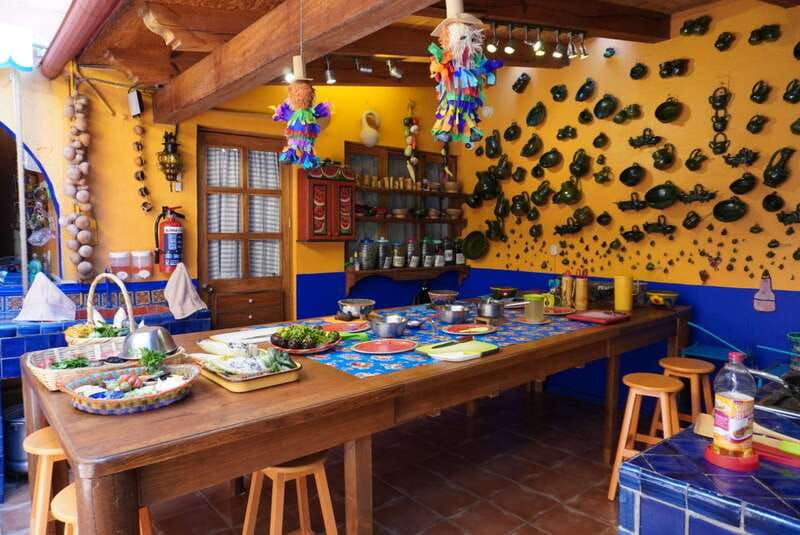 Oaxaca: Traditional Oaxacan Cooking Class with Market Visit - Should you book this Oaxacan cooking class?
