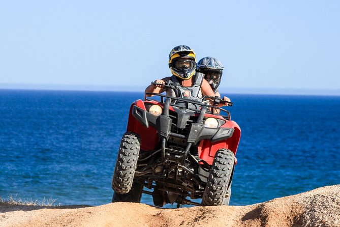 Off Road Runners - Double Rider - Sand dunes, streams, and gorges add the drama