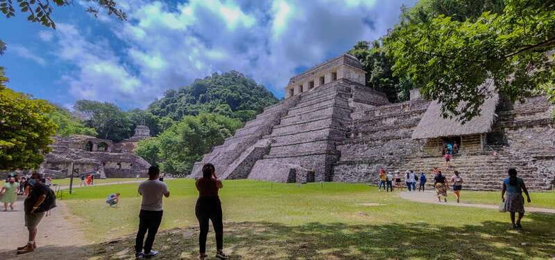 Palenque: Palenque Ruins, Agua Azul Waterfalls and Misol-Ha - Misol-Há and its 50-meter curtain of water