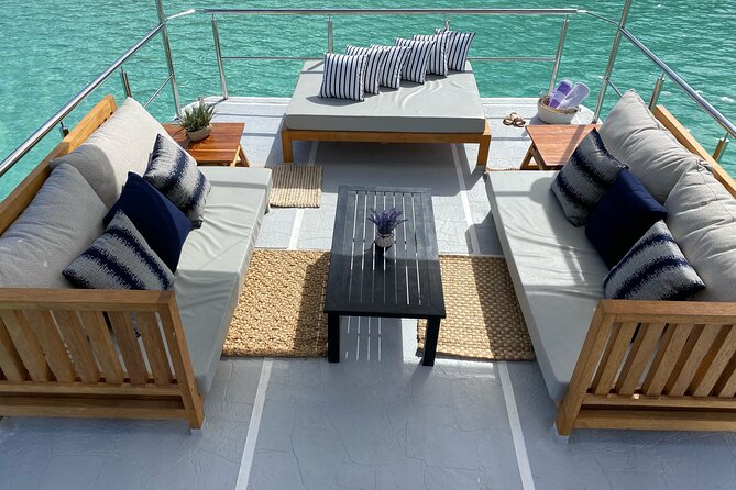Private Cabo 35ft cat experience Food and open bar included! - Is $2,235 a good value?