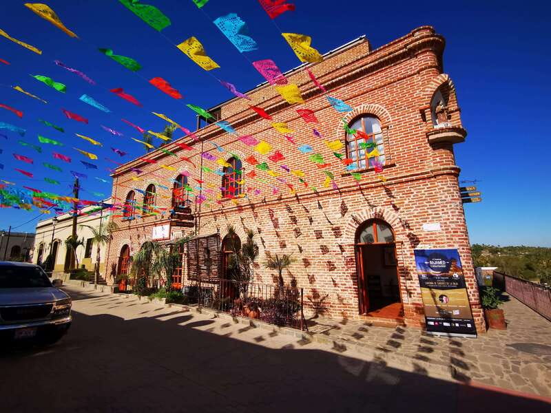 Private experience from Cabo San Lucas to La Paz: (Balandra beach) - Pickup in Cabo and the long road north