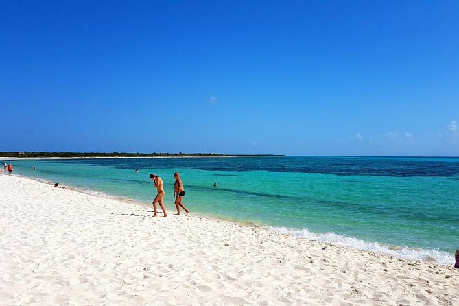 Private Jeep Excursion in Cozumel with Lunch and Snorkeling - El Cedral and the local side of Cozumel