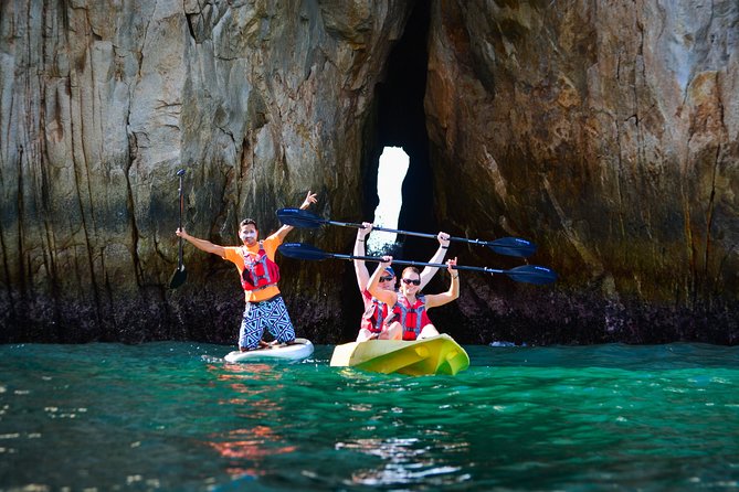Private Los Cabos Arch and Playa del Amor Tour by Glass Bottom Kayak - Why a kayak is the right way to see Cabo’s Arch