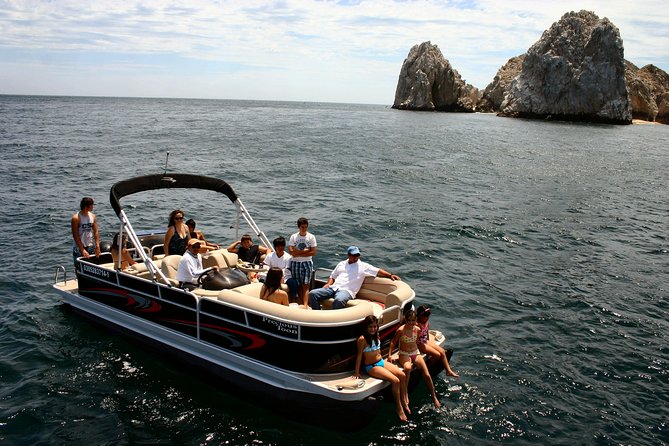 Private Luxury Pontoon Boat, Snorkel, Arch, Sunset & byond - Cabo’s Arch and the short route around Land’s End