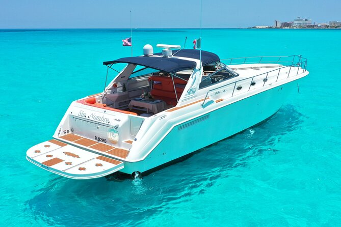 Private Luxury Yacht 55FT Rental in Cancun - Six and eight hours: the best choice for a full day