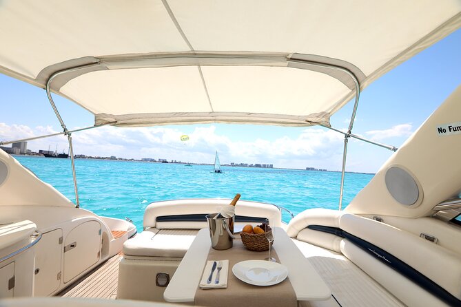 Private Premium Yacht 46FT Rental in Cancún - Six and eight hours: enough time for Isla Mujeres