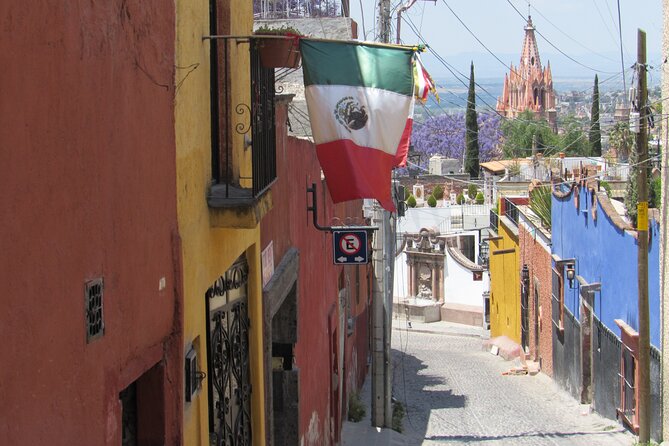 Private San Miguel de Allende Walking Tour - Churches, civic buildings, and Mexico’s past
