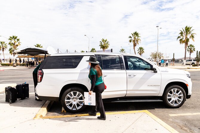 Private SUV Round-Trip from Airport to Cabo San Lucas Pacific - Who will get the most from this transfer?