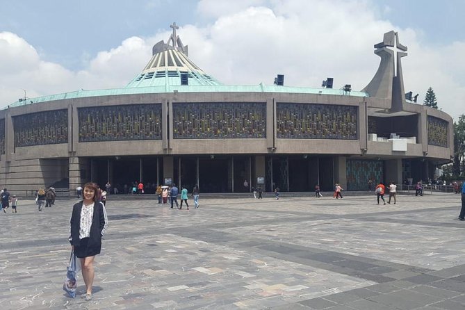 Private Tour: Teotihuacan and Guadalupe Shrine - The Guadalupe Basilica and the meaning of Tepeyac