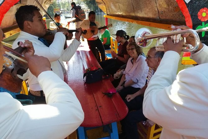 Private Tour: Xochimilco, Coyoacan and Frida Kahlo Museum - Xochimilco by trajinera